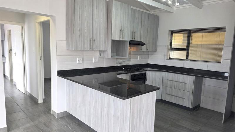 3 Bedroom Property for Sale in Seemeeu Park Western Cape